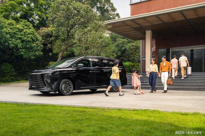 车” 星海V9让带娃出行只剩享受新葡京娱乐城全能型的“家庭露营神(图3) 车” 星海V9让带娃出行只剩享受新葡京娱乐城全能型的“家庭露营神(图3)